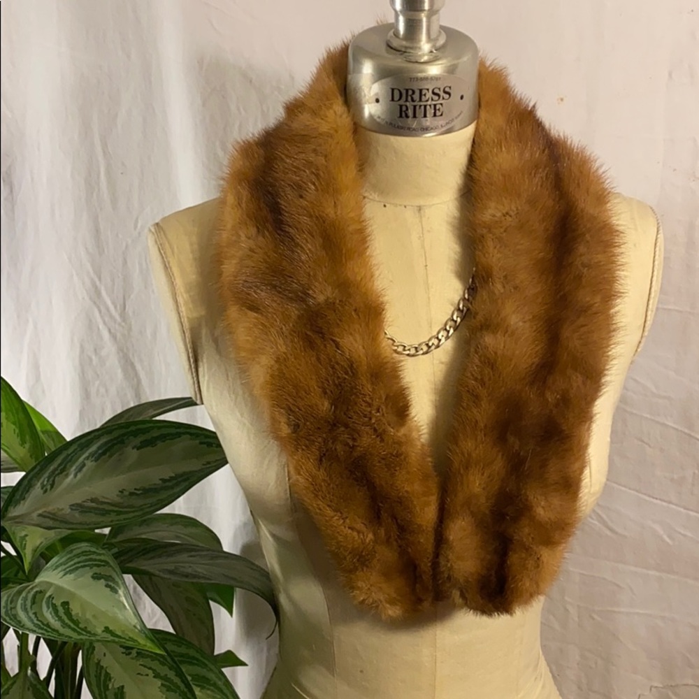 Real Fur Genuine Brown Mink Collar w/ Clips Vtg